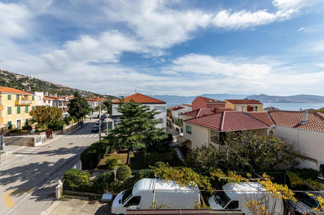 Apartments Crnekovic III Baska  Bagian luar foto